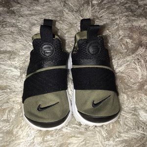 Toddler Nike’s